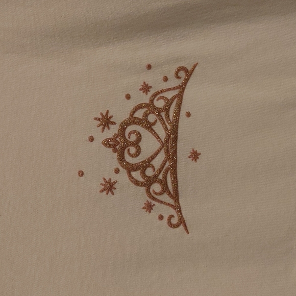 Disney Spirit Jersey - Picture 2 of 6